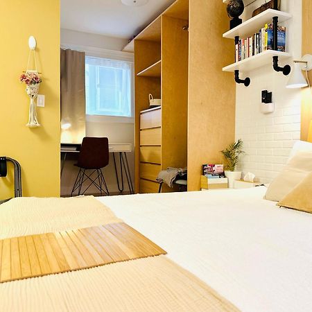 Private Guest Suite 10Mins To Downtown - King Bed - Bathtub - Free Parking แวนคูเวอร์ ภายนอก รูปภาพ