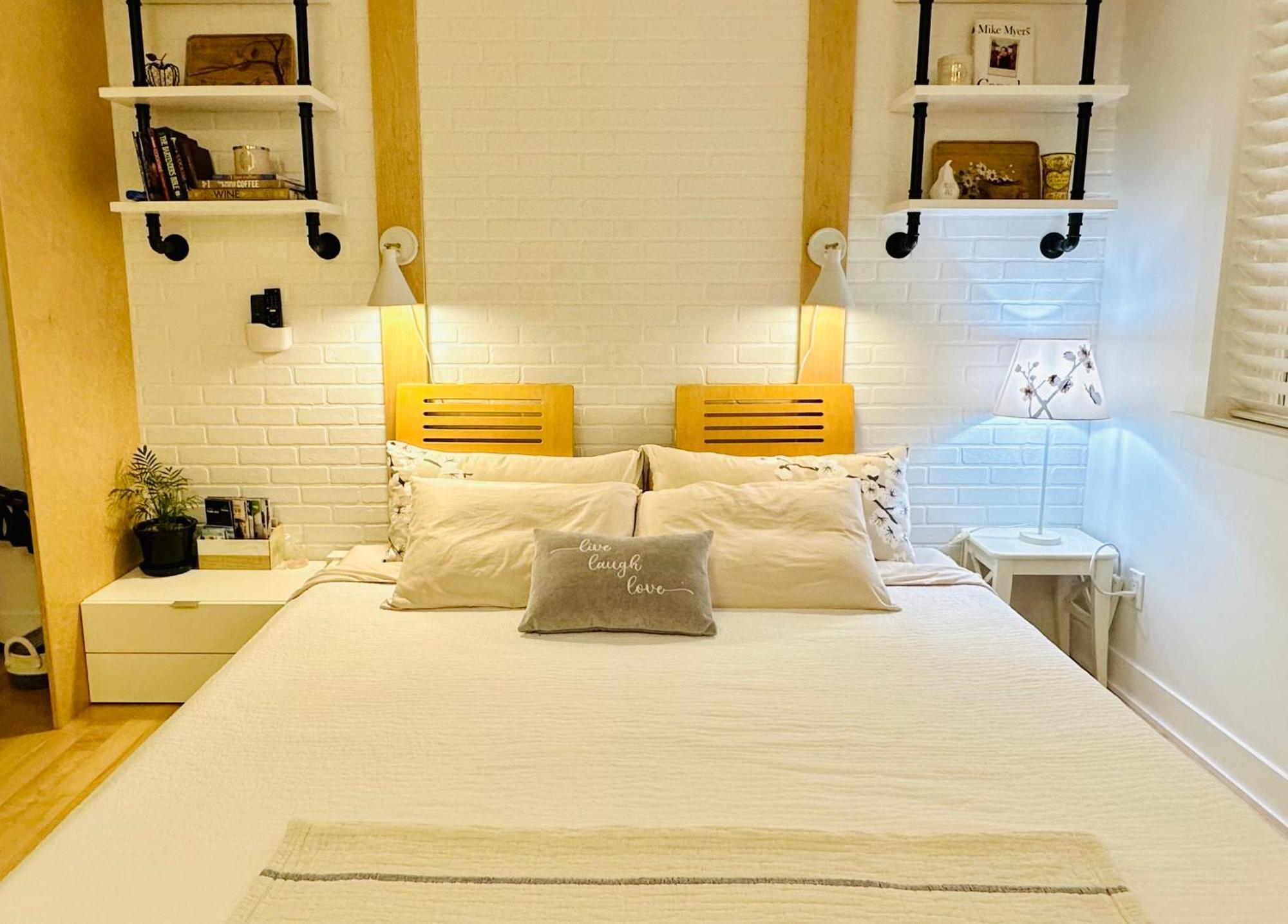 Private Guest Suite 10Mins To Downtown - King Bed - Bathtub - Free Parking แวนคูเวอร์ ภายนอก รูปภาพ
